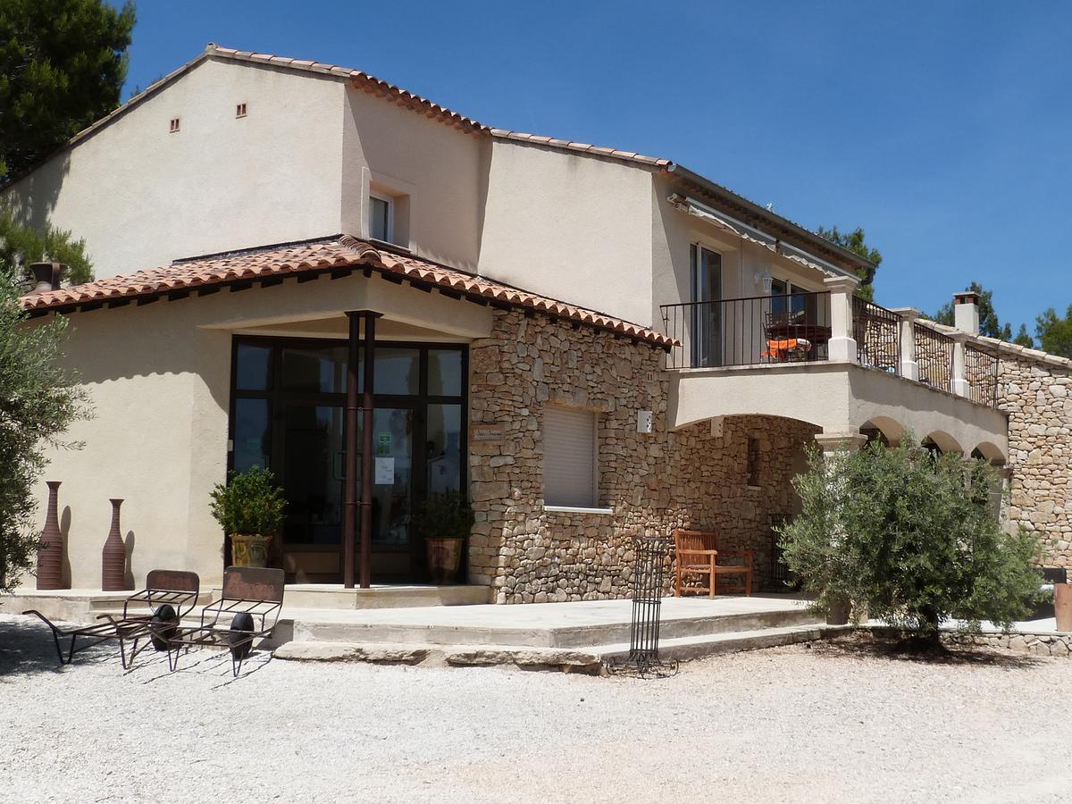 Le Jas De Joucas Hotel-Restaurant Exterior foto